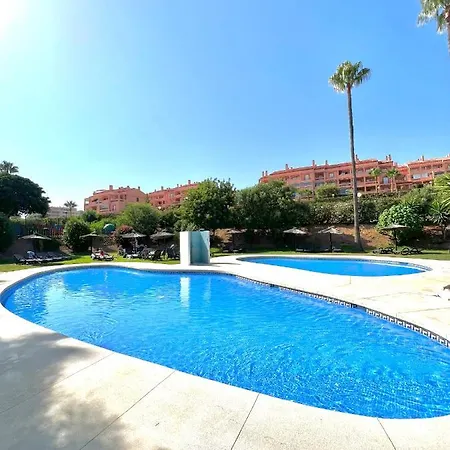 Fabulous Vacation In A 2 Bedroom Townhouse With 2 Terraces Overlooking The Sea, Suitable For 6 People 3 Swimming Pools Tennis And 200 Mts From The Sea *