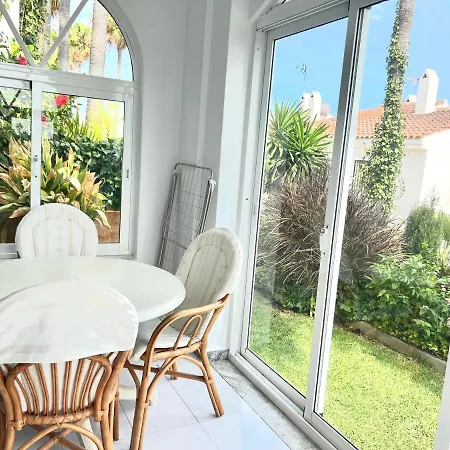 Fabulous Vacation In A 2 Bedroom Townhouse With 2 Terraces Overlooking The Sea, Suitable For 6 People 3 Swimming Pools Tennis And 200 Mts From The Sea Appartamento *