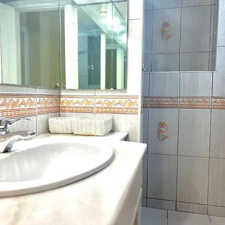Fabulous Vacation In A 2 Bedroom Townhouse With 2 Terraces Overlooking The Sea, Suitable For 6 People 3 Swimming Pools Tennis And 200 Mts From The Sea El Faro
