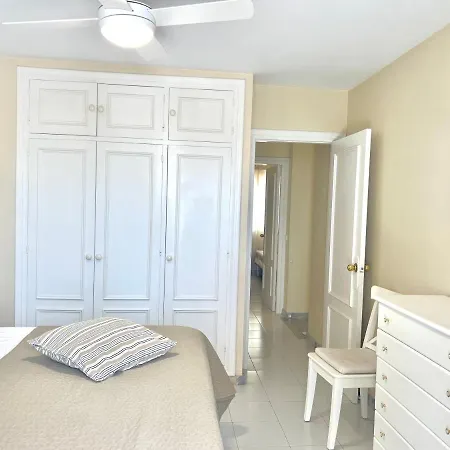 Fabulous Vacation In A 2 Bedroom Townhouse With 2 Terraces Overlooking The Sea, Suitable For 6 People 3 Swimming Pools Tennis And 200 Mts From The Sea *