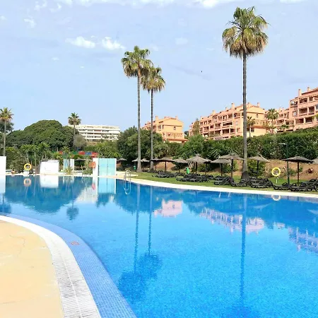 Fabulous Vacation In A 2 Bedroom Townhouse With 2 Terraces Overlooking The Sea, Suitable For 6 People 3 Swimming Pools Tennis And 200 Mts From The Sea Appartement